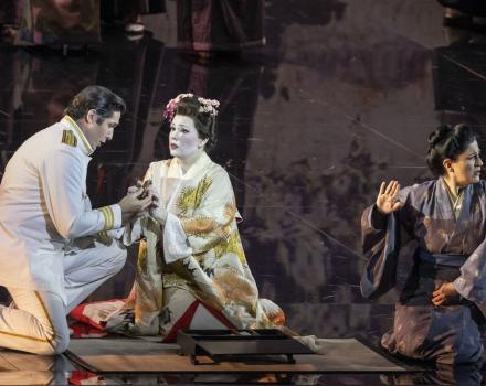 Madama Butterfly