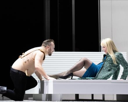 Lady Macbeth of Mtsensk / Sergey Polyakov (Sergej), Maria Polańska (Sonjetka)