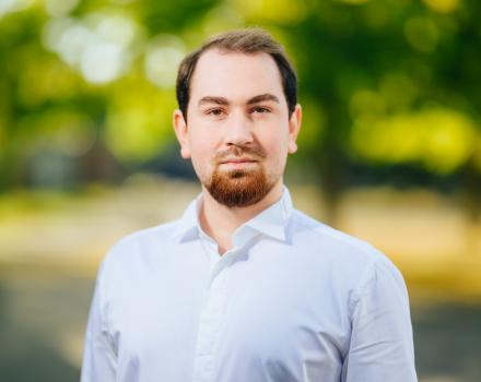 Irakli Pkhaladze – Bass-baritone